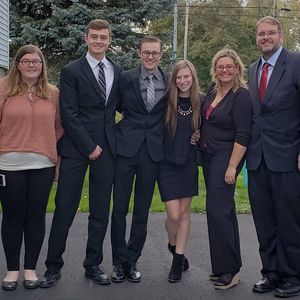 Meet your Posher, Jean